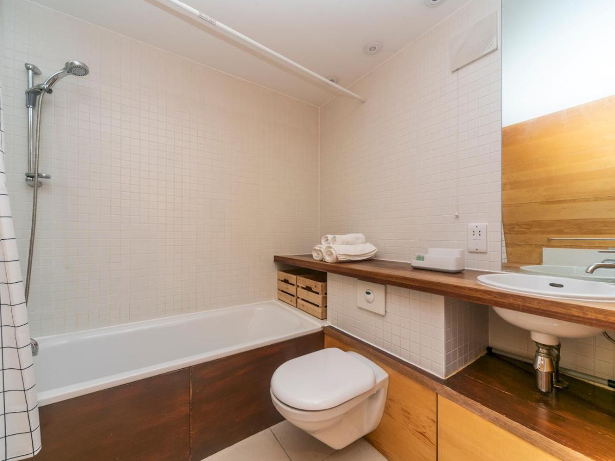 Pass The Keys Riverside Amazing Flat In London Close To The O2 Exterior photo